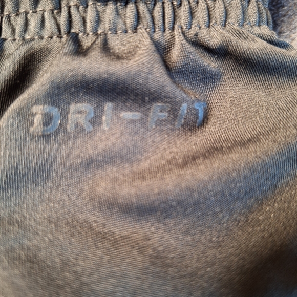 Nike Dri-fit shorts - Picture 4 of 7